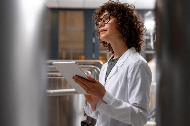 SEGURANÇA E PRECISÃO EM RISCO: O PERIGO DAS GELADEIRAS ADAPTADAS EM LABORATÓRIOS